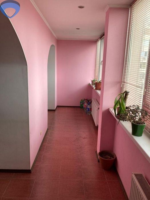 продажа трехкомнатной квартиры номер A-173407 в Приморском районе, фото номер 8